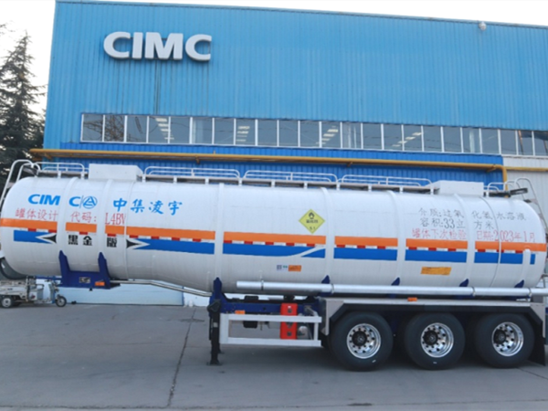 雙氧水運(yùn)輸怎么選？這款液罐告訴你答案！