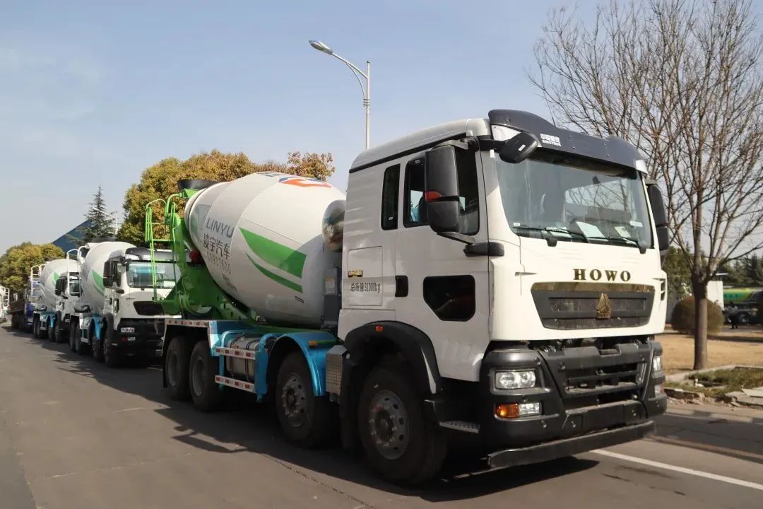 【重卡新聞】十月國內重卡銷量公布！全年總銷量或將定格68萬輛！