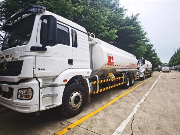 海外發(fā)車！中集凌宇實(shí)力交付，“量身定制”贏得市場(chǎng)贊譽(yù)！